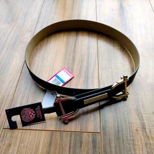 NEW!! Vince Camuto Belt